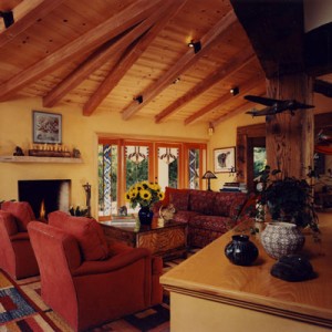 Hilltop Retreat - Living Room