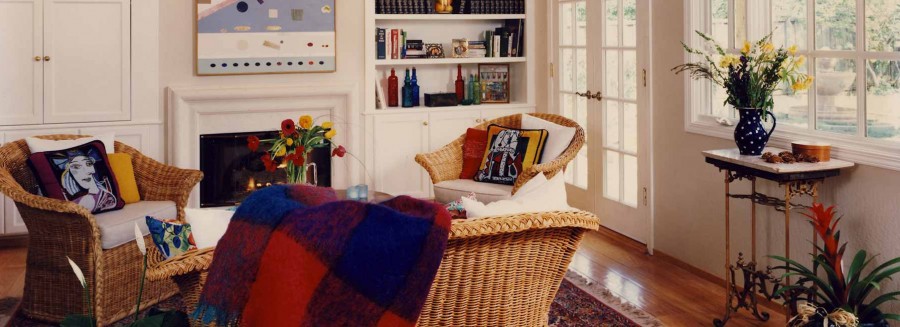 Art Collector Cottage - Family Room