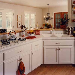 Art Collector Cottage - Dine-in Kitchen
