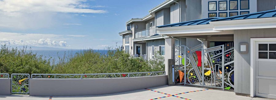 California Contemporary Home - Entry Drive and Gate